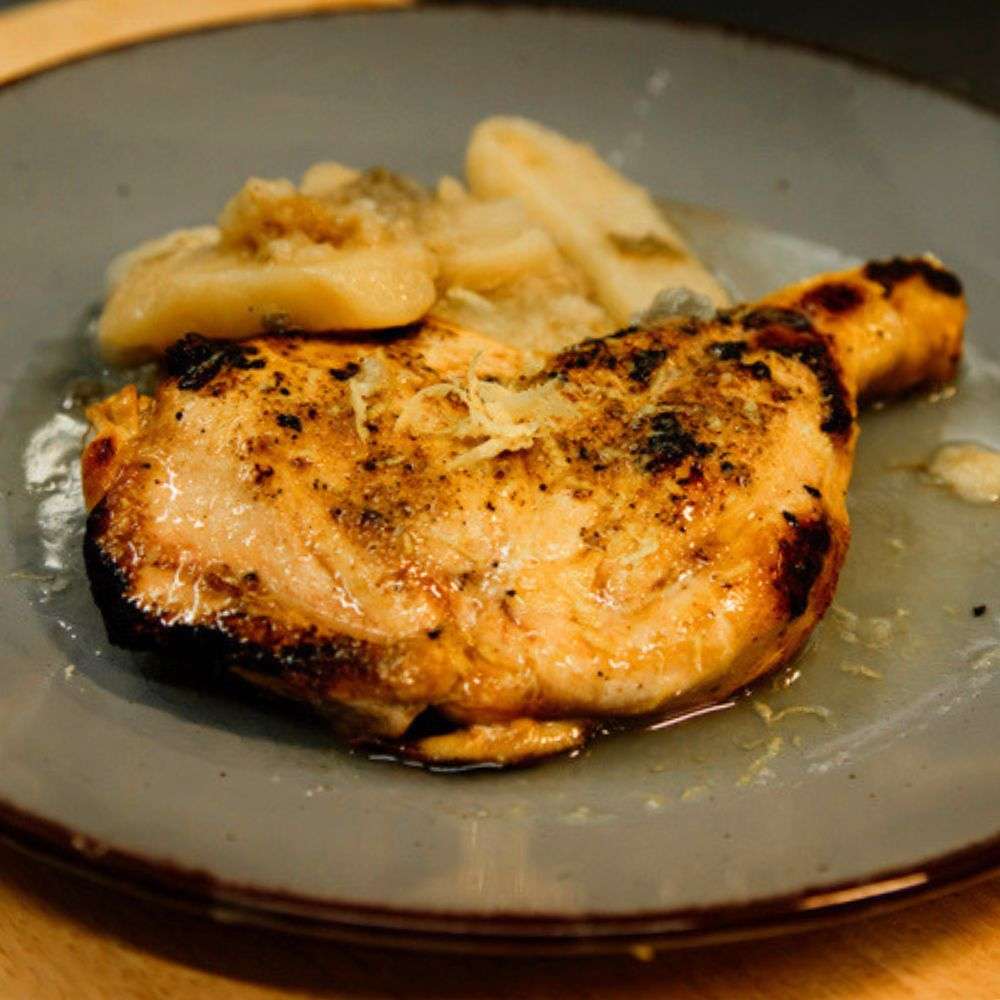 Muslo de pollo con hierbas